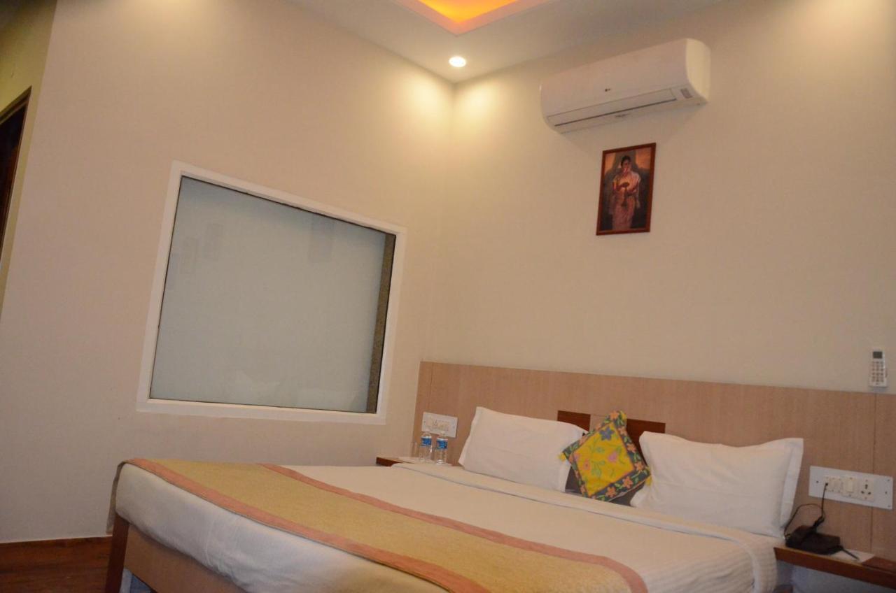 Sparrow Inn Ankur Alwar Extérieur photo