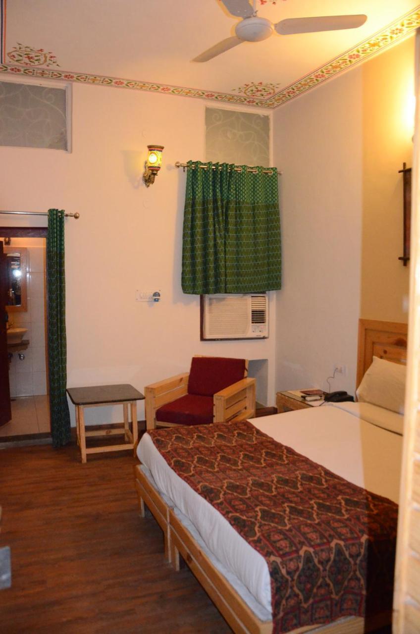 Sparrow Inn Ankur Alwar Extérieur photo
